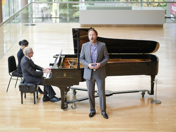 Stephen Ralls Colin Ainsworth - Photo Kevin Lloyd 2