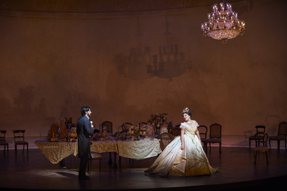 0216 – Charles Castronovo as Alfredo and Ekaterina Siurina as Violetta in the COC’s production of La Traviata, 2015. Conductor Marco Guidarini, director Arin Arbus, set designer Riccardo Hernandez, costume designer Cait O’Connor, and lighting designer Marcus Doshi. Photo: Michael Cooper Michael Cooper Photographic Office- 416-466-4474 Mobile- 416-938-7558 66 Coleridge Ave. Toronto, ON M4C 4H5