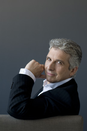 tso-music-director-peter-oundjian-photo-credit-sian-richards