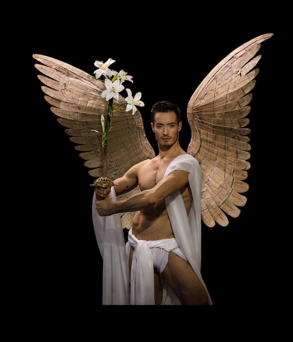 Opera-Atelier_The-Resurrection-Tyler-Gledhill_Photo-by-Bruce-Zinger-2019_1