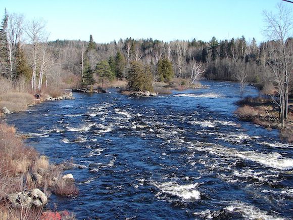 1200px-Madawaska_River_Whitney