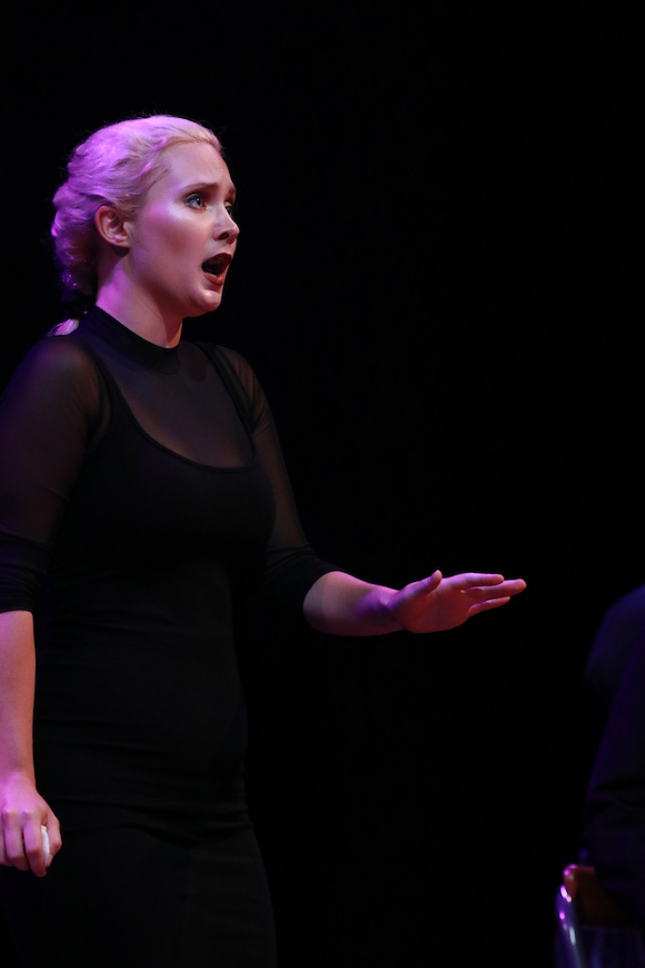 Madison Angus (Shopaholic)