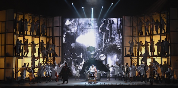 4-AnotherBrickintheWall-photosbyYvesRenaud