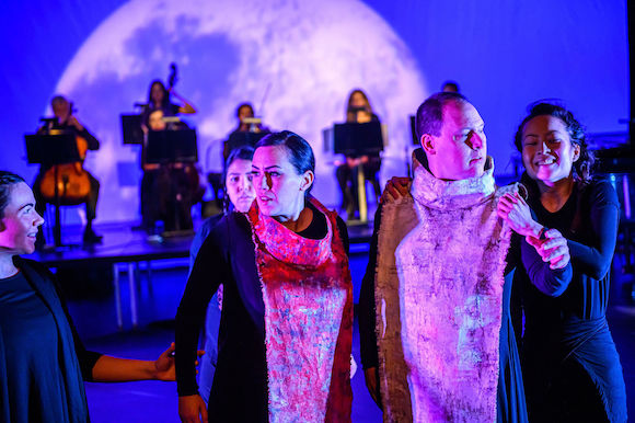 TwoOdysseys_Pimooteewin-photobyDahliaKatz-60