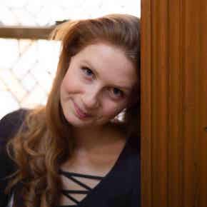 Alex-Hetherington-Mezzo-Soprano-Headshot-scaled