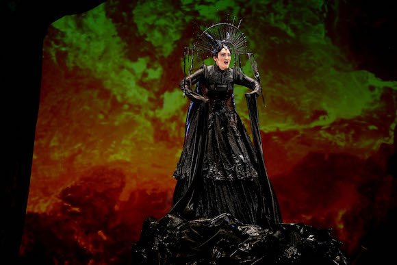 queen1