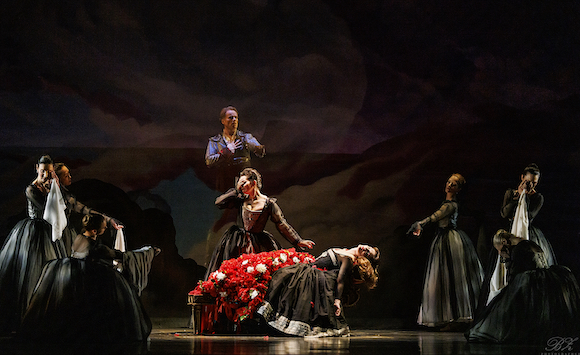 8. Dido and Aeneas_Opera Atelier_Bruce Zinger_2022