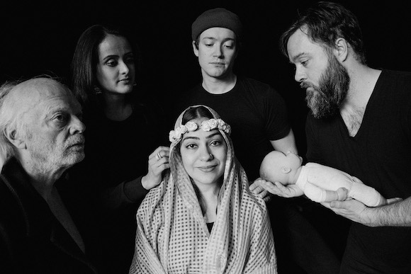 1A7S03545-Dean Gilmour, Neena Jayarajan, Sukruti Tirupattur, Daniel R Henkel _ Rob Feetham