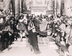 Anna_Pavlova_in_The_Dumb_Girl_of_Portici