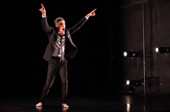 HereLiesHenry-photobyDahliaKatz-167