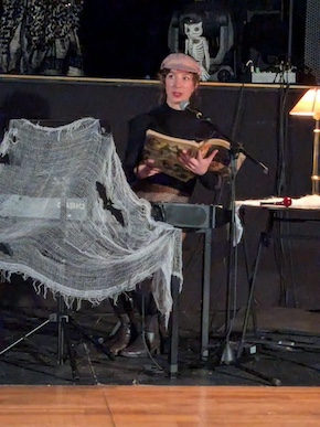 44340345-0A2F-4208-BAC3-9BF2F44FD702