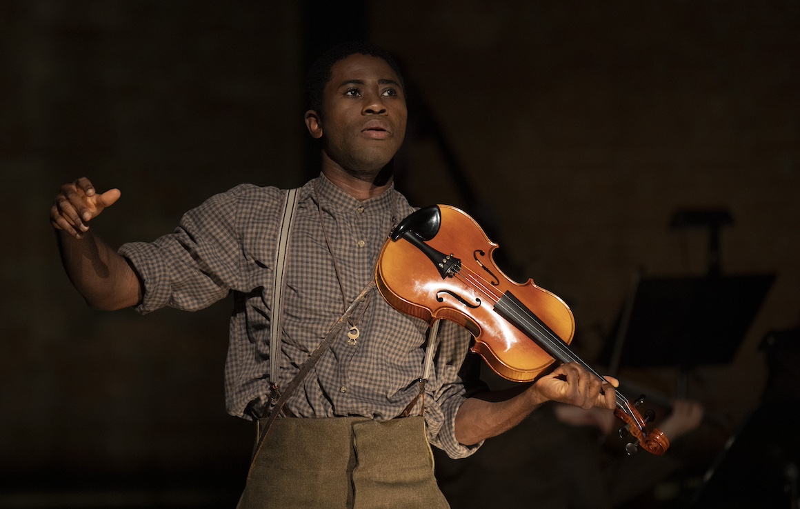 Olaoluwa Fayokun_Sankofa_ The Soldier_s Tale Retold_Art of Time Ensemble_photo by John Lauener(1)